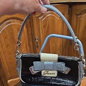 Guess Black and Cream Croc-Embossed Shoulder Bag 12x6x3